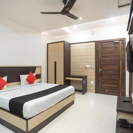Capital O 69415 Green View Resort Alīgarh Exterior foto